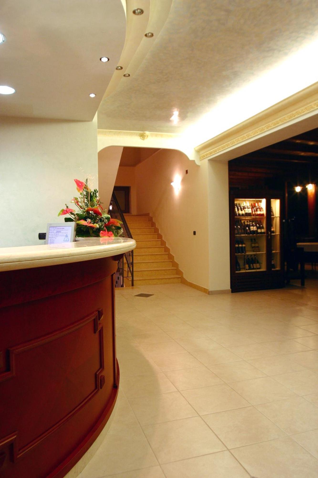 Hotel Il Melograno Mattinata Extérieur photo