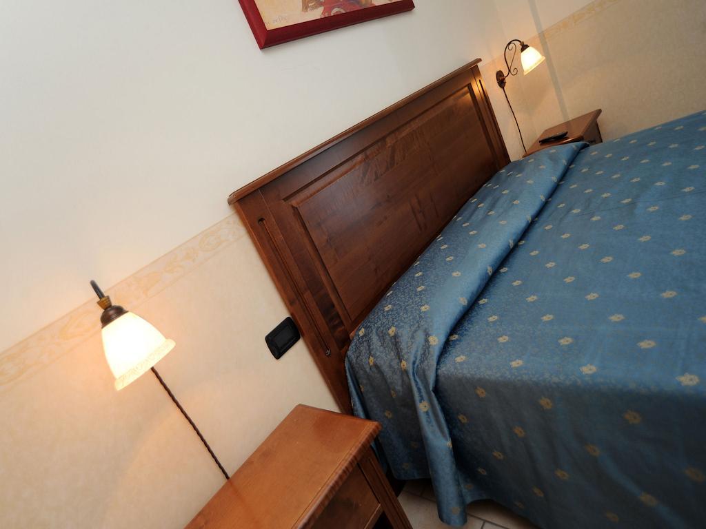 Hotel Il Melograno Mattinata Extérieur photo
